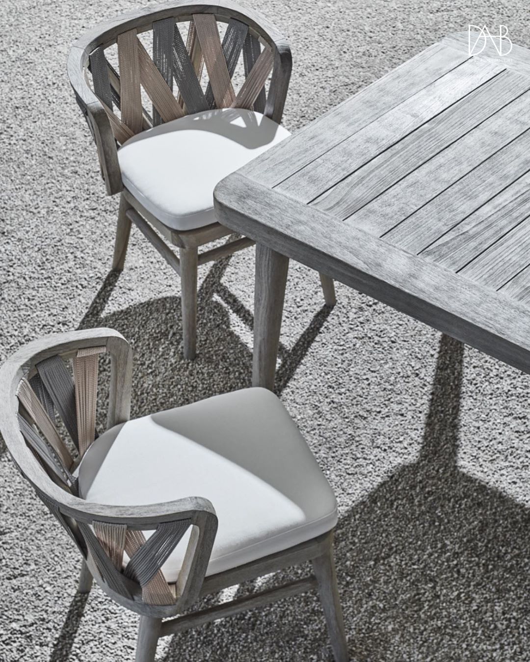 Read more about the article The Aesthetic Impact of Woven Rope Furniture Trend on Your Living Space